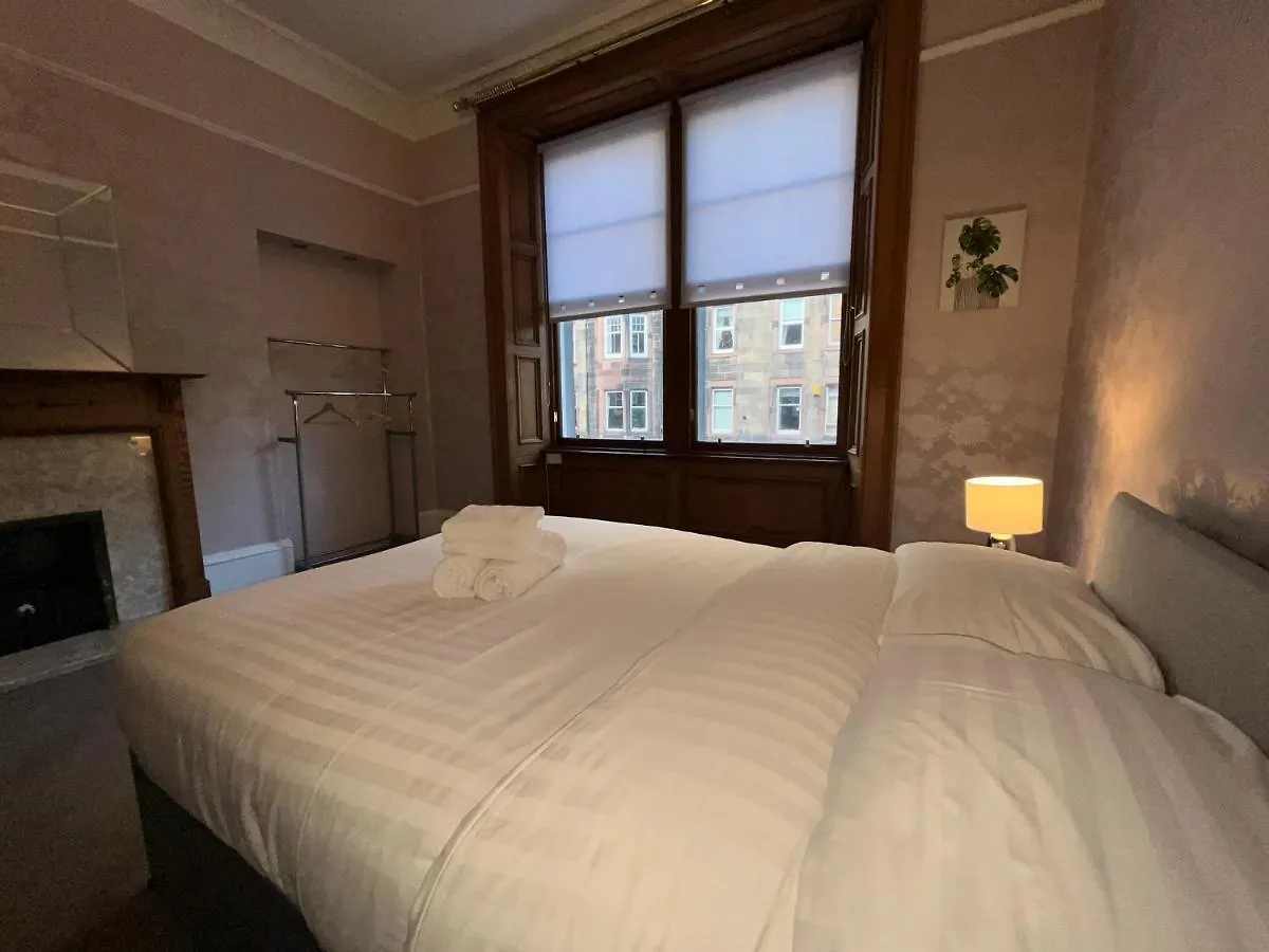 Bright 3 Bedroom Edinburgh City Apt Royaume-Uni